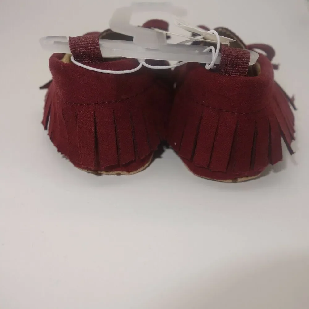 New Old Navy Maroon Red Fringe Moccasin Shoes Booties Baby Size 6-12 Months